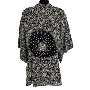 Band of gypsies black and cream mandala kimono size S